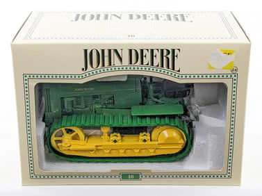 1/16 Ertl John Deere 40 Crawler
