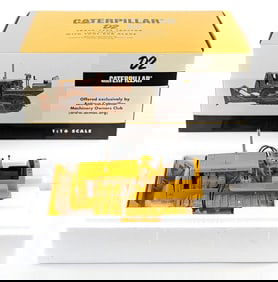 1/16 SpecCast CAT D2 Track-Type Tractor w/ Tool Bar Blade