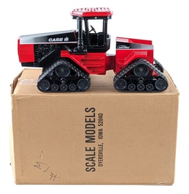 1/16 Scale Models Case IH Quadtrac Tractor