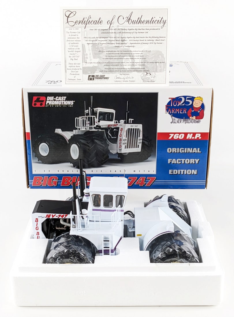 1/32 Die-Cast Promotions Big Bud 16V-747 Tractor 760HP Factory Edition: 1/32 Die-Cast Promotions Original Factory Edition Big Bud 16V-747 760H.P. The tractor is new in the box / never displayed. Comes with the certificate of authenticity and Big Bud 747 booklet. The box h
