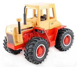 1/16 Precision Engineering Case 1470 Traction King 4wd Tractor w/ Cab