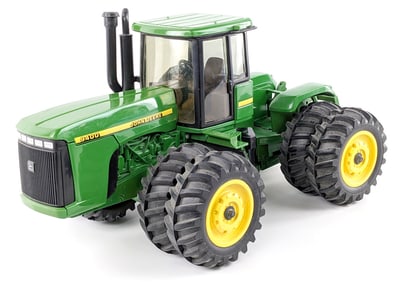 1/16 Ertl John Deere 9400 4wd Tractor