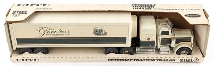 1/25 Ertl Peterbilt Semi Tractor w/ Greenbrier Trailer
