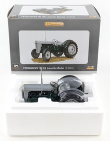1/16 Universal Hobbies 1954 Ferguson-TO 35 Launch Model Tractor