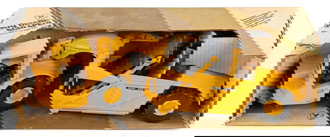 1/16 Ertl John Deere Scraper