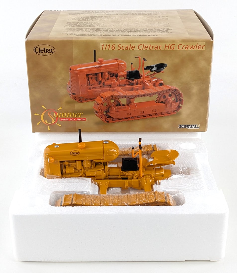 1/16 Ertl Cletrac HG Crawler: 1/16 Ertl Cletrac HG Crawler. 2000 Summer Farm Toy Show Edition. Good condition new in the box.