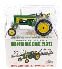 1/16 Ertl John Deere 520 Wide Front Tractor 2003 Indiana FFA