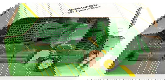 1/16 Ertl John Deere 348 Square Baler