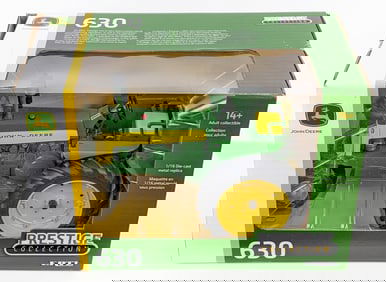 1/16 Ertl John Deere 630 Narrow Front Tractor - Prestige Collection
