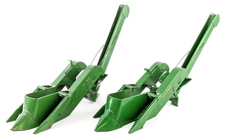 Vintage Original 1/16 Ertl John Deere Long Nose & Short Nose Corn Pickers