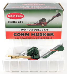 1/16 SpecCast New Idea Model 311 Two Row Pull Type Corn Husker