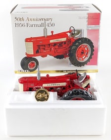 1/16 Ertl 1956 Farmall 450 Narrow Front Tractor 50th Anniversary