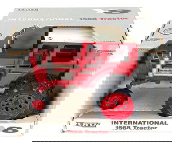 1/16 Ertl International 1568 V8 Tractor with Cab