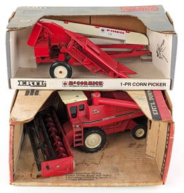 Ertl International Axial-Flow Combine & IH McCormick 1-PR Corn Picker