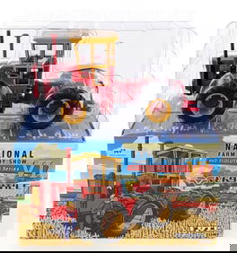 1/32 Ertl Versatile 125 4wd Tractor 2023 NFTS