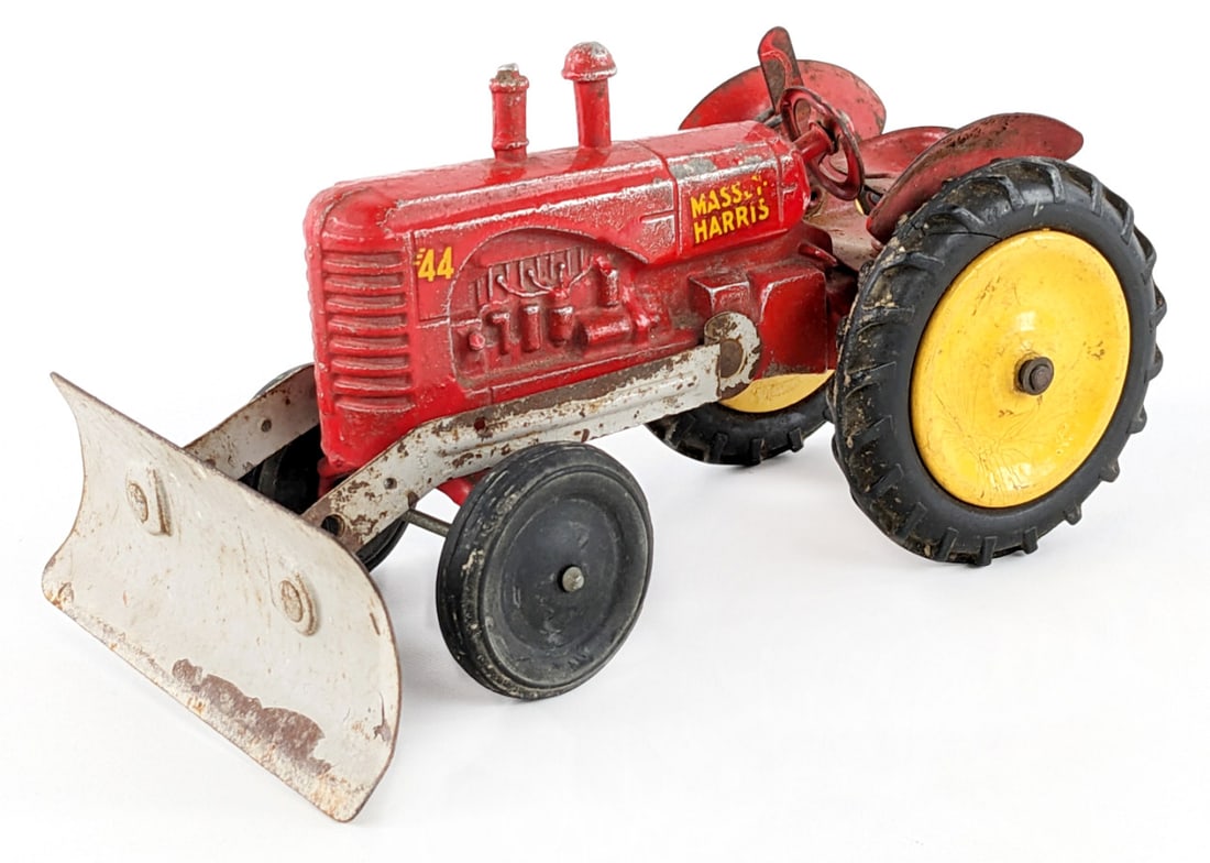 Lincoln Toys Massey Harris 44 Tractor w/ Blade (1 of 10)