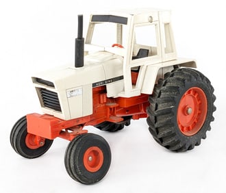 1/16 Ertl Case Agri King Tractor w/ Cab