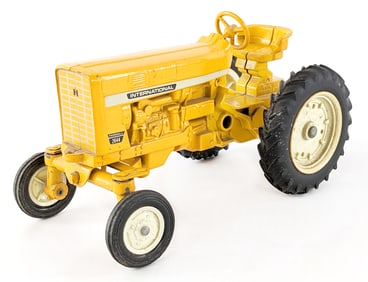1/16 Ertl International Farmall 2644 Industrial Yellow Tractor