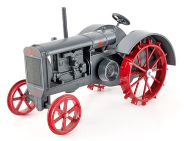 1/16 Scale Models Twin City 17-28 Tractor