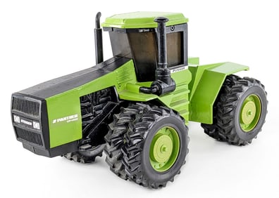 1/16 Scale Models Steiger Panther CP-1400 4wd Tractor