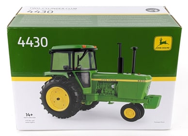 1/16 Ertl John Deere 4430 Narrow Front Tractor w/ Cab