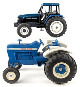 Ertl New Holland 8560 and Ford 8000 Tractors
