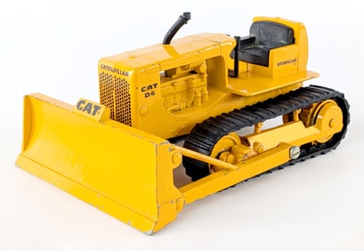 1/24 Ertl Caterpillar D6 Bulldozer