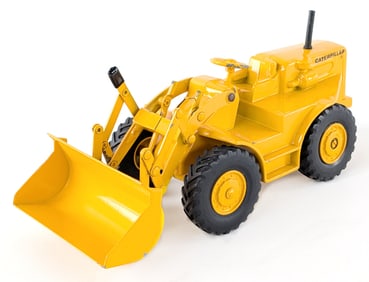 1/24 Ertl Caterpillar Wheel Loader