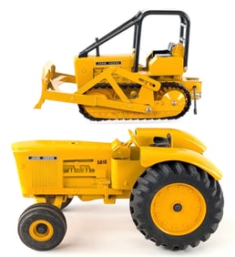 1/16 Ertl John Deere 5010 Industrial Tractor & Bulldozer