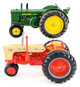 1/16 Ertl John Deere Model R Tractor and Case 800 NF Tractor
