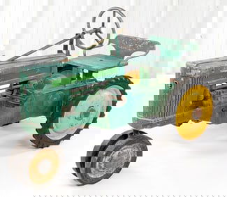 Eska John Deere Small 60 Pedal Tractor