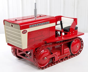 Hoover International T-340 Crawler Pedal Tractor