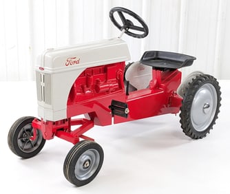Scale Models Ford 8N Wide Front Pedal Tractor