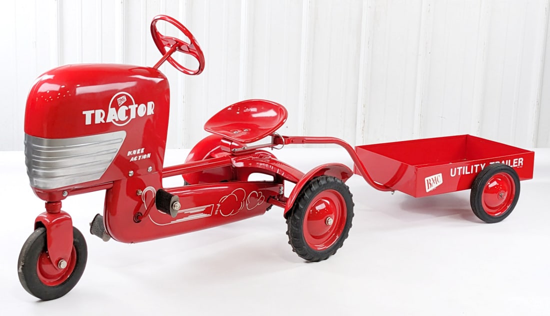 Restored BMC Narrow Front Pedal Tractor w/ Utility Trailer (1 of 15)