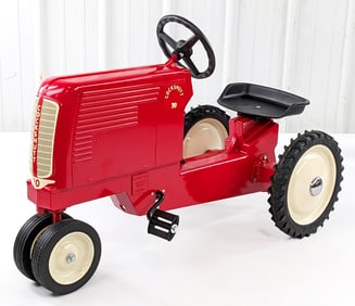 Scale Models Cockshutt 70 Narrow Front Pedal Tractor