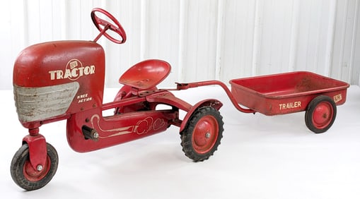 BMC Narrow Front Pedal Tractor w/ Trailer