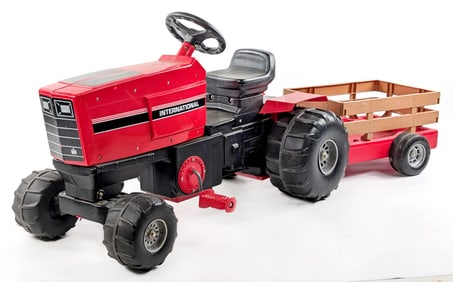 International Harvester Pedal Tractor w/ Wagon