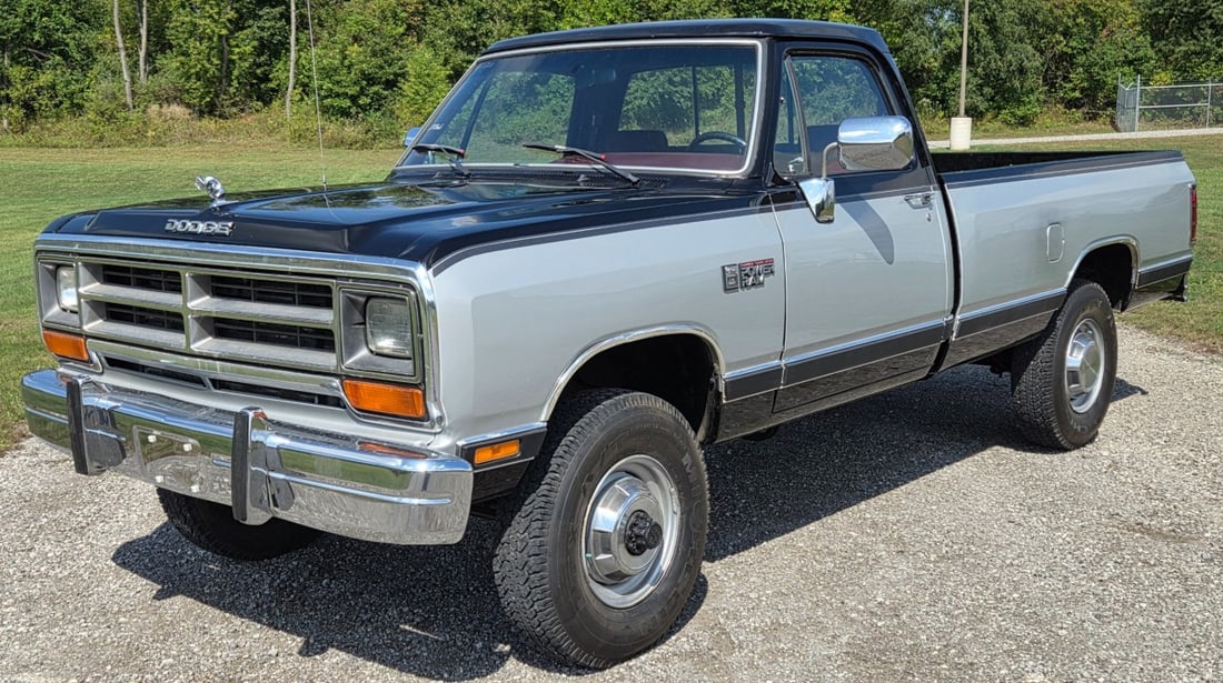 1990 Dodge Ram 350 4x4 (1 of 20)