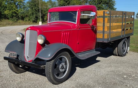 1934 Chevrolet 1.5 Ton Stake Bed Truck