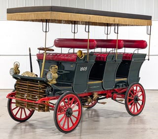 1905 Rapid 9-Passenger Omnibus