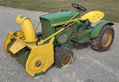 1967 John Deere 112H Round Fender