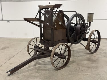 International Harvester 8hp Titan Engine