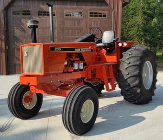 1974 Allis Chalmers 200