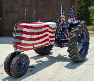 1942 Oliver 70 Row Crop American Flag Tractor