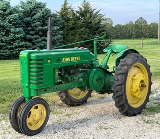 1942 John Deere H