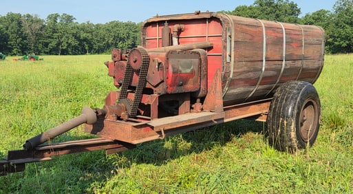 Bean Royal Orchard sprayer