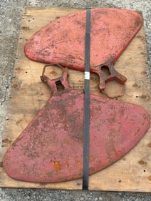 Farmall Clam Shell Fenders