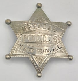 Obsolete Meyer & Wenthe Grant Park Illinois Special Police Star Badge