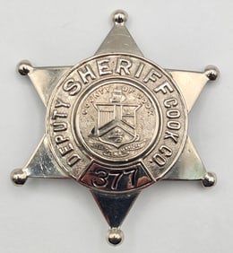 Obsolete C.H. Hanson Cook County Illinois Deputy Sheriff 6-Point Star Badge #377