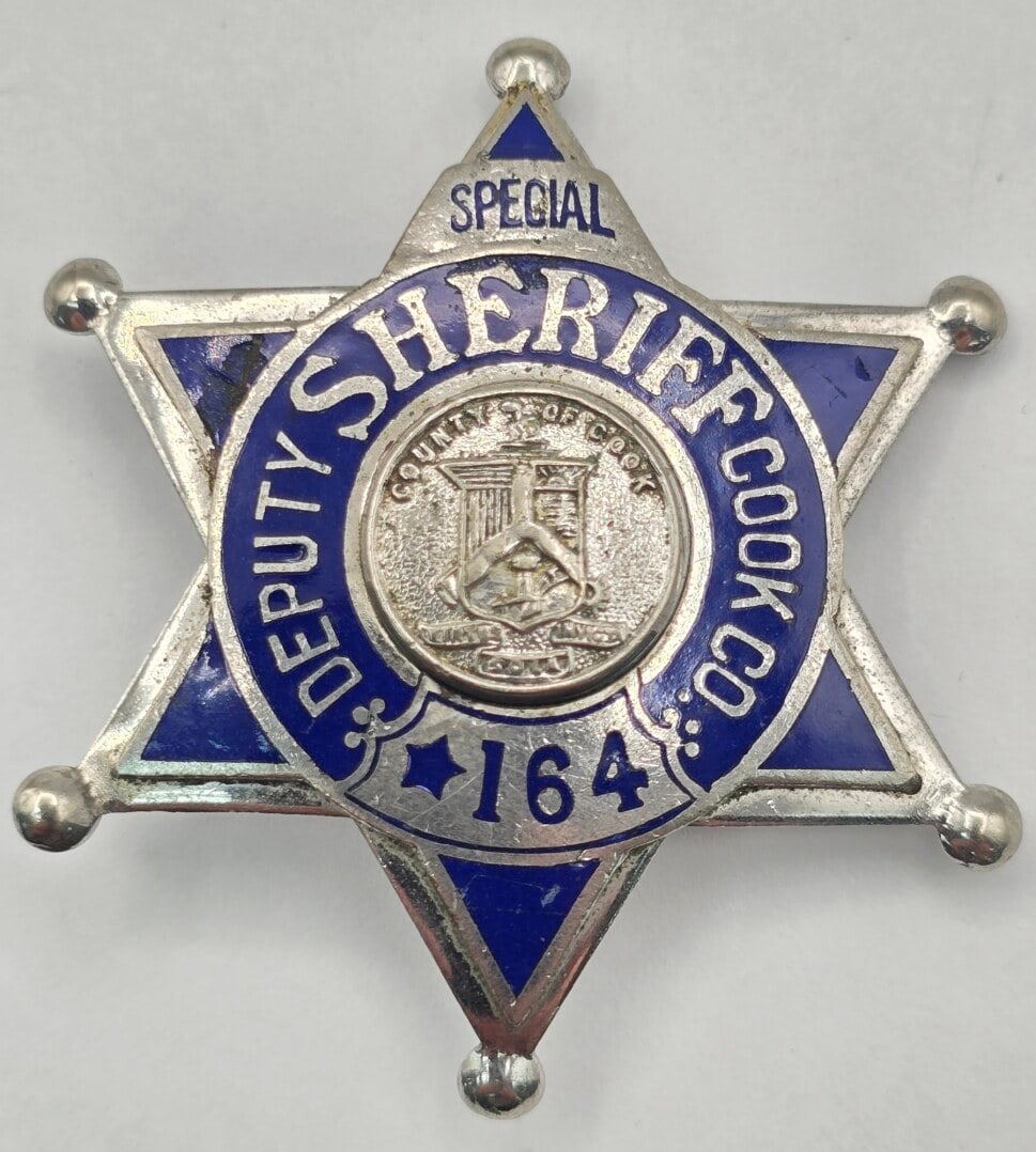 Obsolete Cook County Illinois Special Deputy Sheriff 6-Point Star Badge #164 (1 of 2)